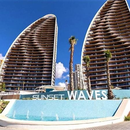Apartamentos Sunset Waves By Sonneil Rentals Benidorm Exteriér fotografie